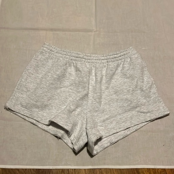SKIMS Pants - SKIMS Cotton Fleece short Short NWT